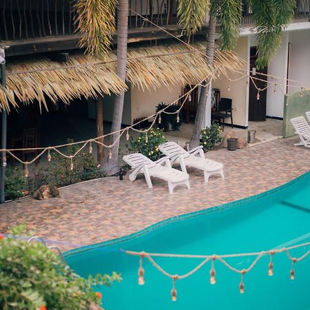 Shell Resort อารูกัมเบย์ ภายนอก รูปภาพ